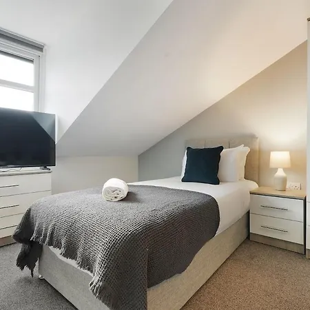 Hébergement de vacances Modern 3 Bed With Garden, Free Parking And Wi-fi Wilton (North Yorkshire)