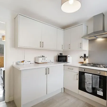 Hébergement de vacances Modern 3 Bed With Garden, Free Parking And Wi-fi Wilton (North Yorkshire)